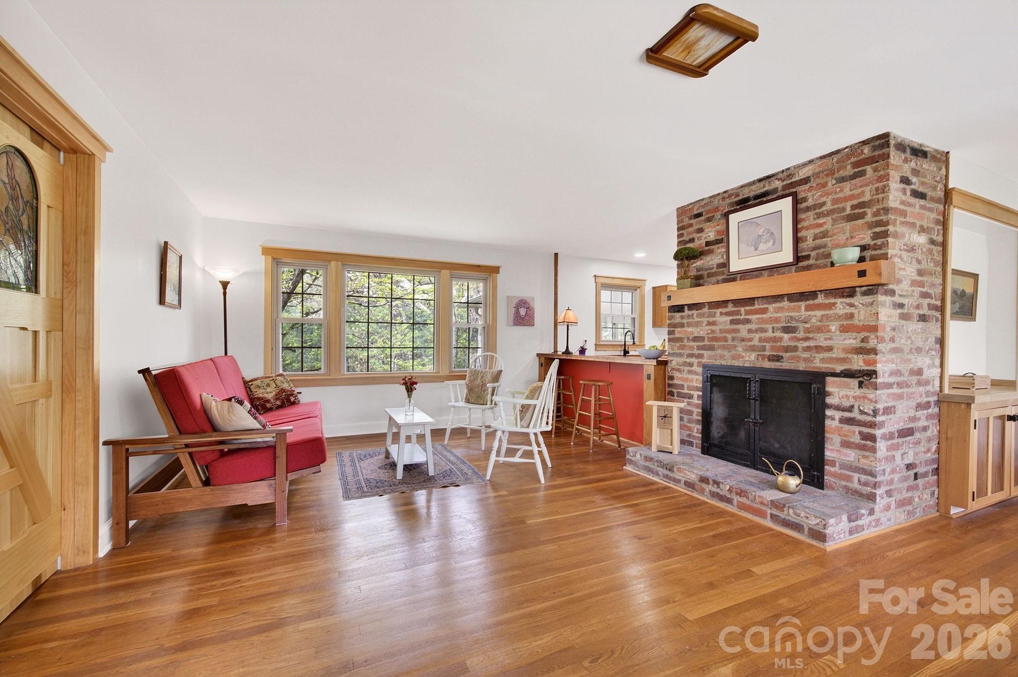 Gallery Image 6