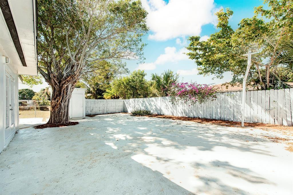 1031 Southwest 6th Way Deerfield Beach, FL 33441 - Photo 21 of 22 Photo 21
