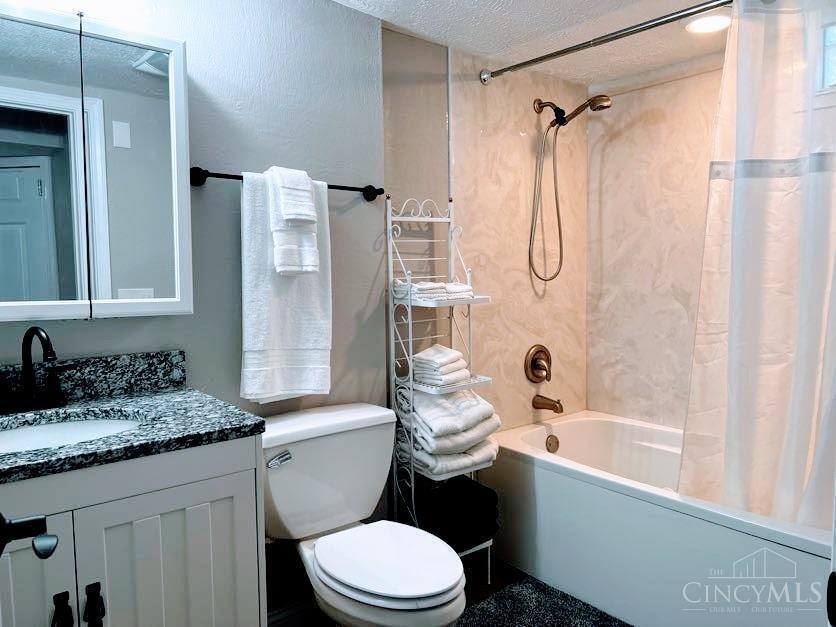6987 Logsdon Road Hamilton, OH 45011 - Photo 19 of 30