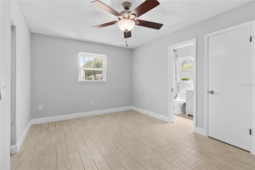 170 Argus Road Venice, FL 34293 - Photo 18 of 34 Gallery Image 18