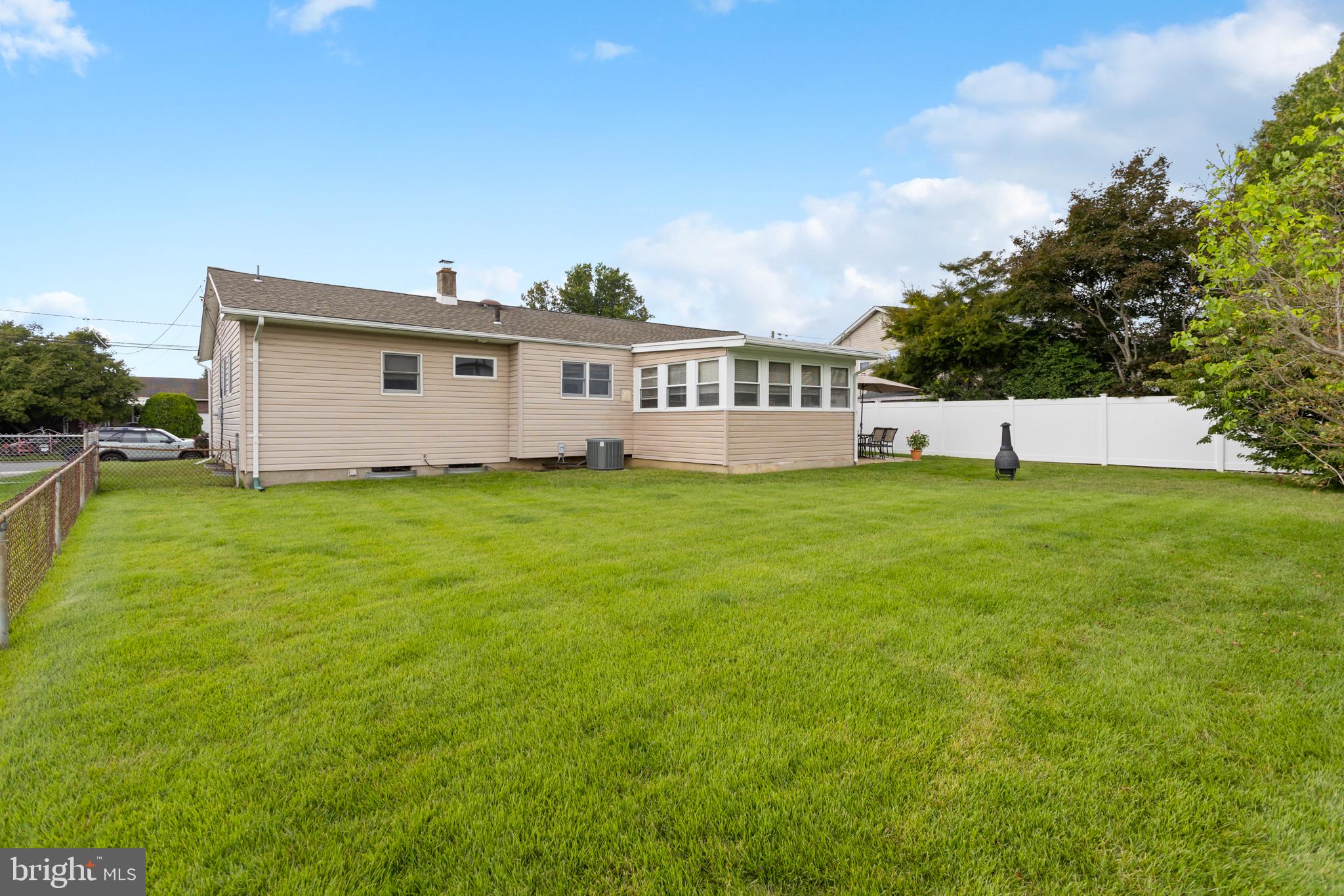 28 Dan Road Hamilton, NJ 08620 - Photo 20 of 22 Gallery Image 20