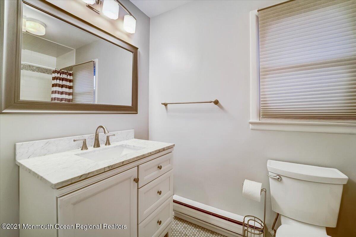 8 Keats Road Brick, NJ 08724 - Photo 12 of 21 18-Keats Rd-018