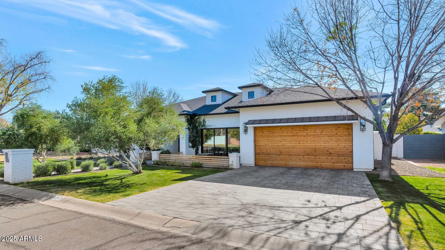 4147 East Clarendon Avenue Phoenix, AZ 85018 - Photo 1 of 27 4147 E Clarendon Ave