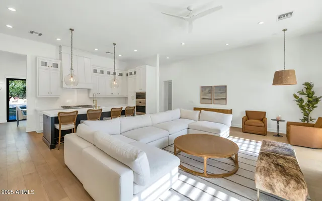 $24,995 | 4147 East Clarendon Avenue, Phoenix, AZ 85018