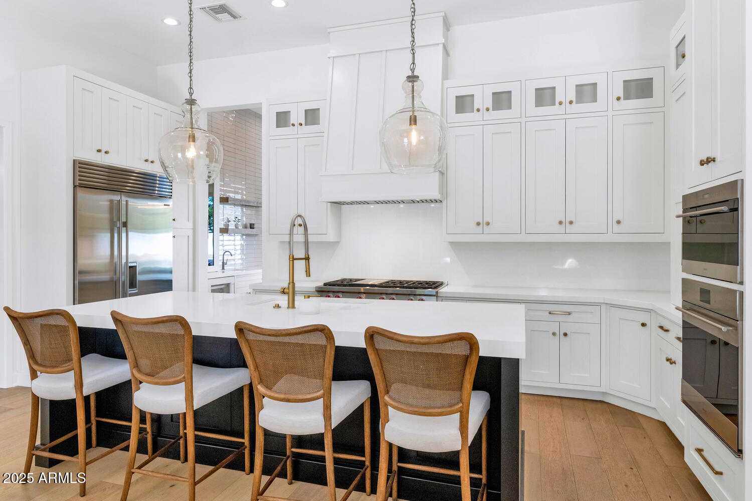 4147 East Clarendon Avenue Phoenix, AZ 85018 - Photo 9 of 27 4147 E Clarendon Ave-large-015-036-4147