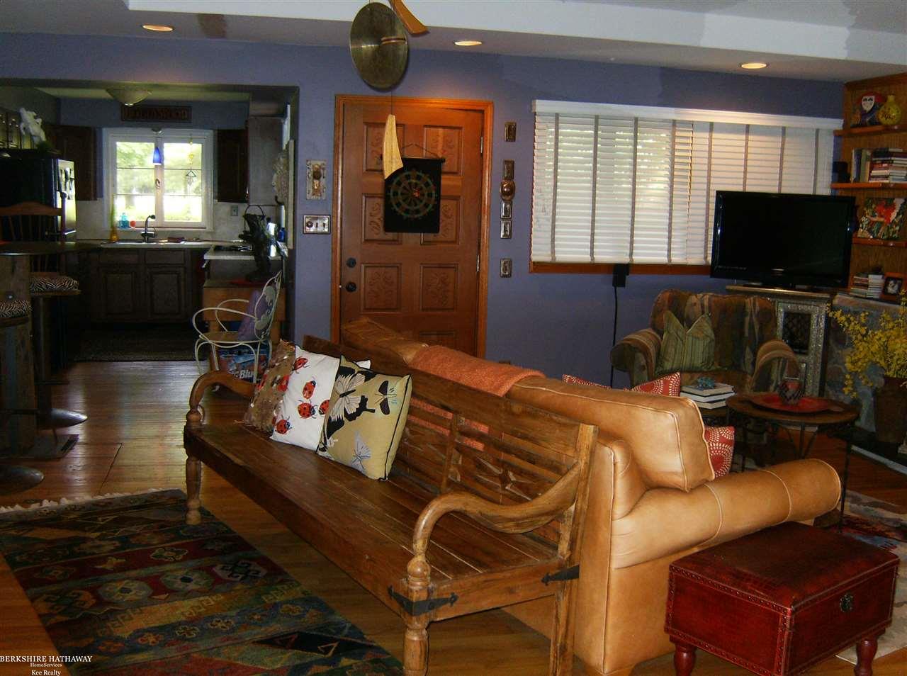 4901 Lakeshore Road Lexington, MI 48450 - Photo 5 of 18