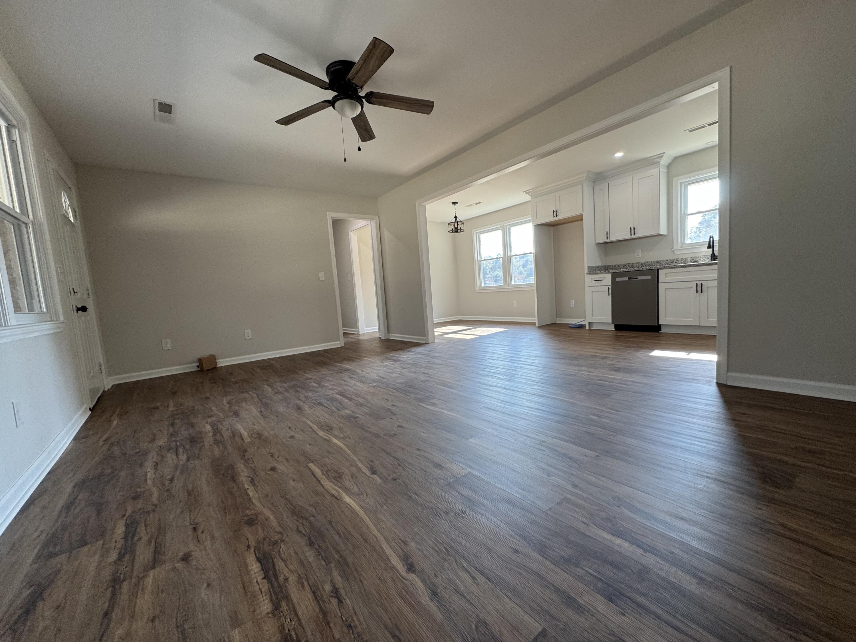 1903 Pinewood Road Sumter, SC 29154 - Photo 6 of 26