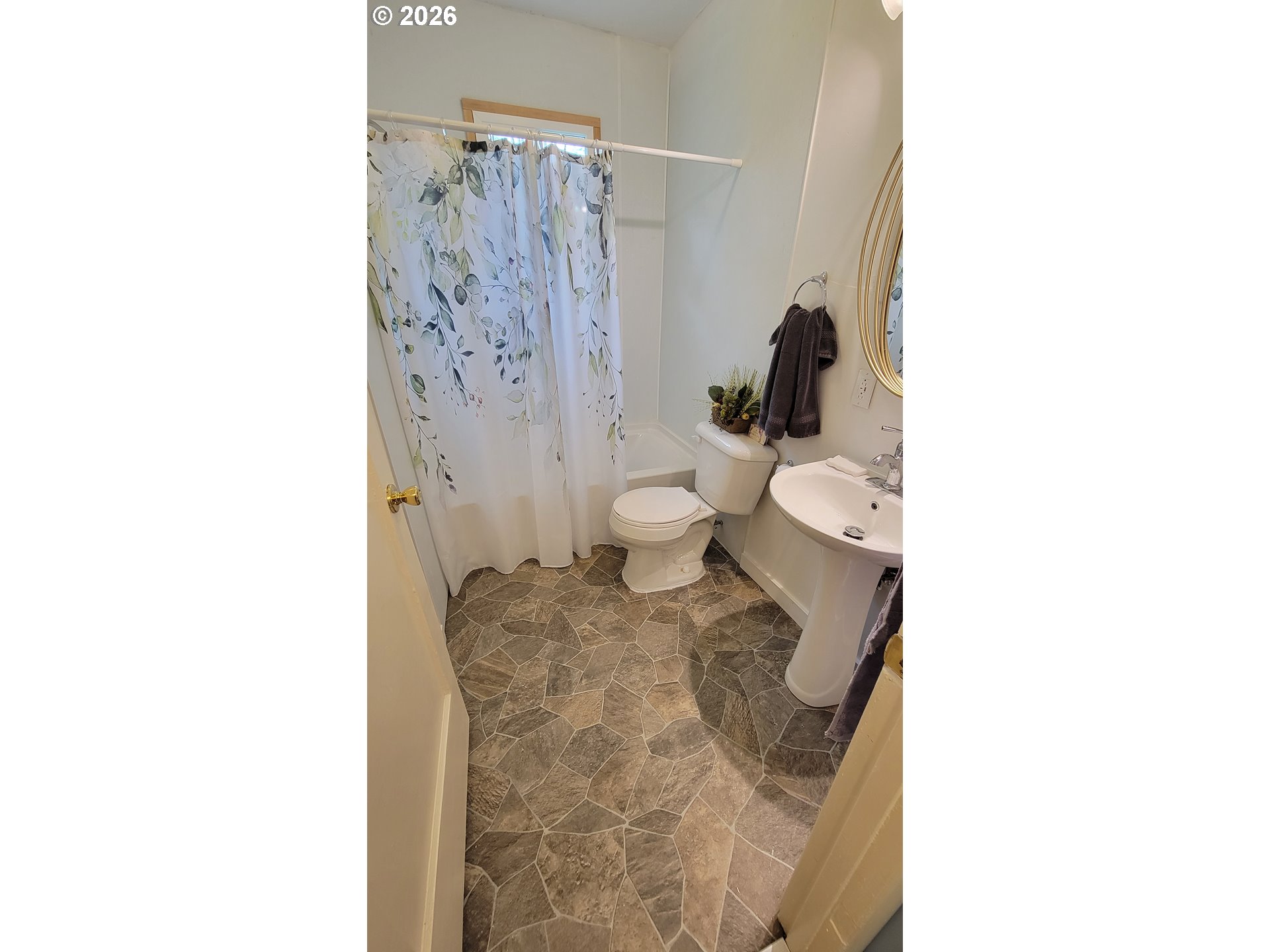 400 State Street North Bend, OR 97459 - Photo 14 of 26