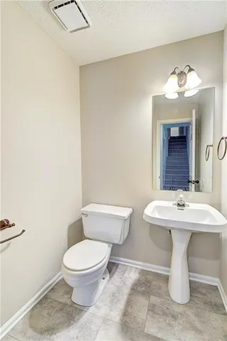 $350,000 | 4212 Southwest Leeward Drive, Lee's Summit, MO 64082