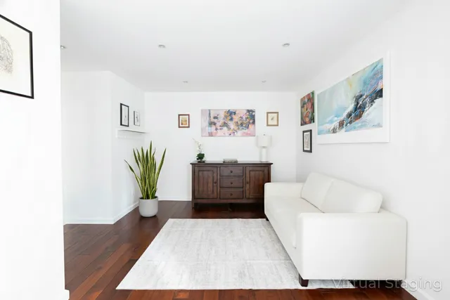 $875,000 | 340 West 55th Street, Unit 6D | Hell's Kitchen