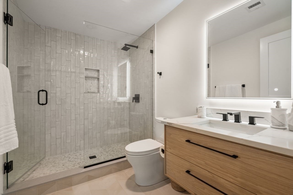 283 Walnut Street Wellesley, MA 02481 - Photo 25 of 33