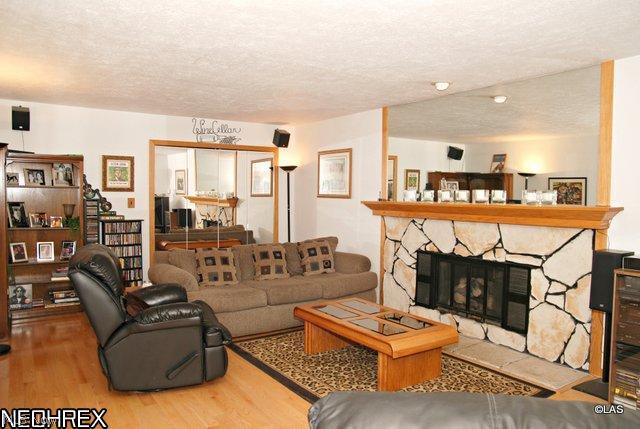 3405 South Smith Road Fairlawn, OH 44333 - Photo 10 of 25