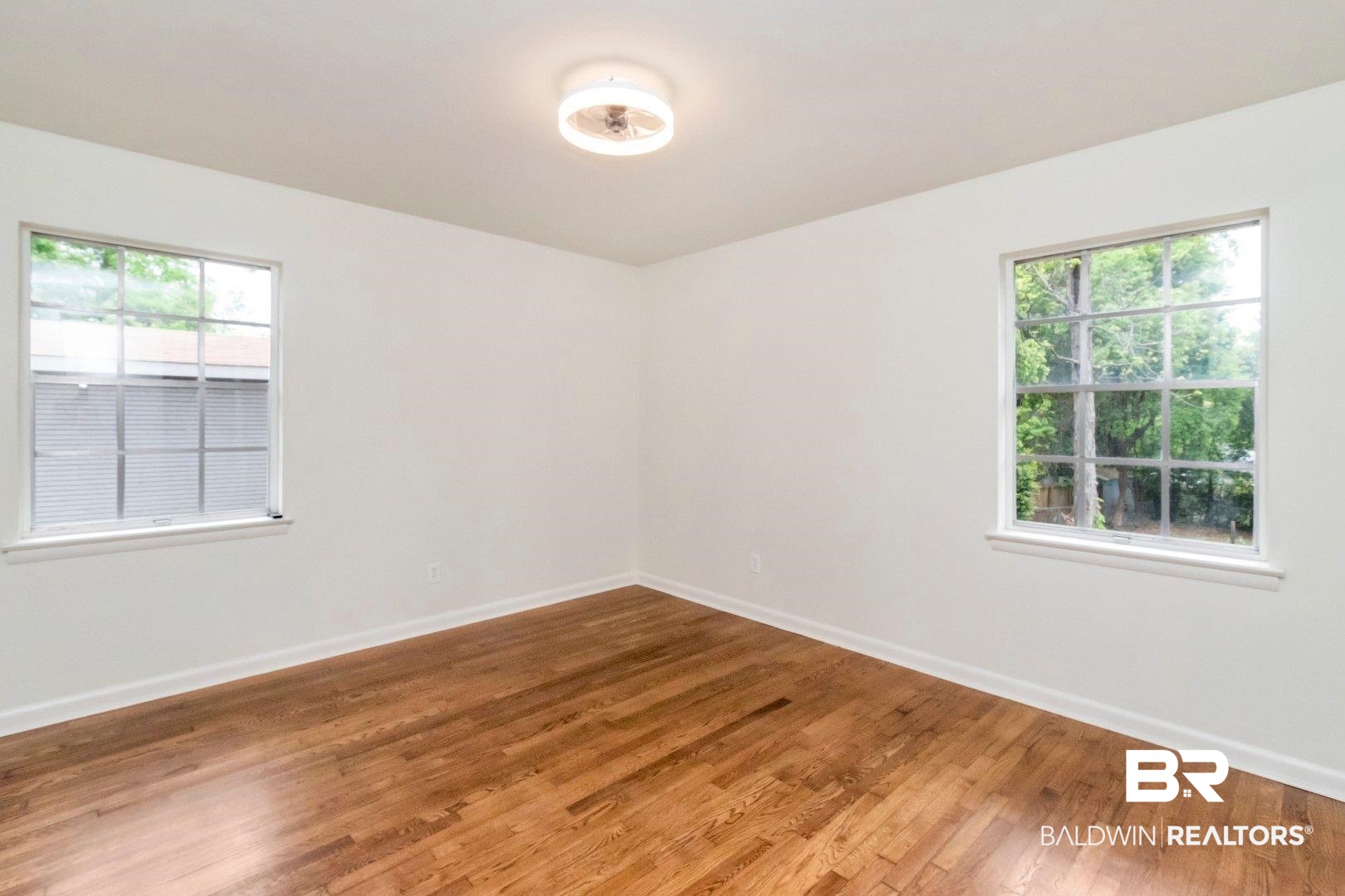 607 Markham Drive Mobile, AL 36609 - Photo 12 of 27