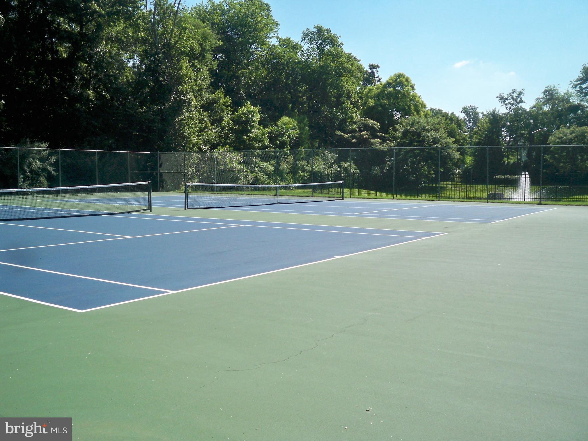 121 Castleton Road Delran, NJ 08075 - Photo 4 of 15 Community tennis court