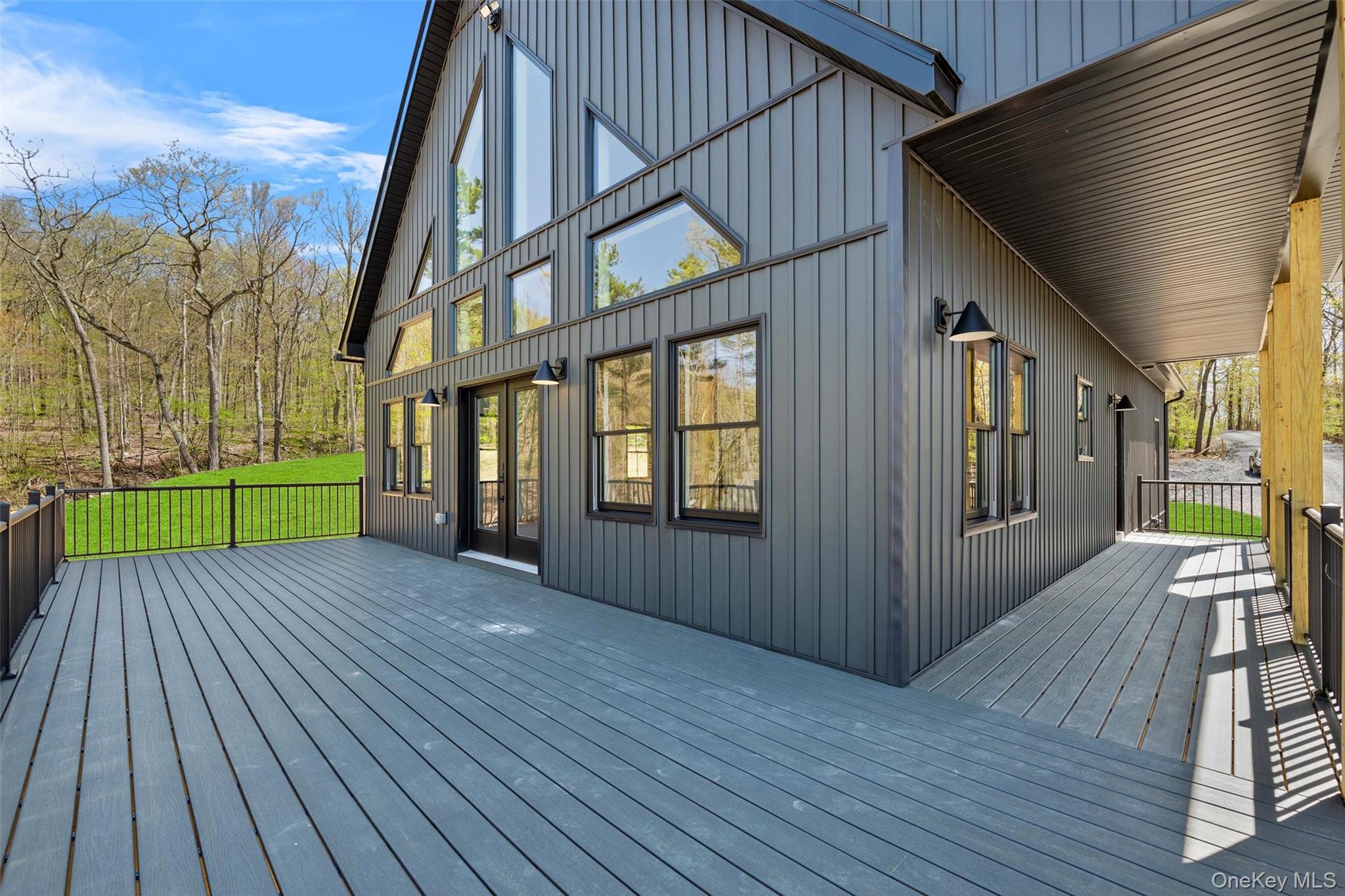 98 Fox Hill Road Wallkill, NY 12589 - Photo 4 of 49 Gallery Image 4