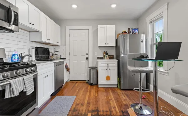 $2,300 | 79 Farrington Street, Unit 7, Quincy, MA 02170