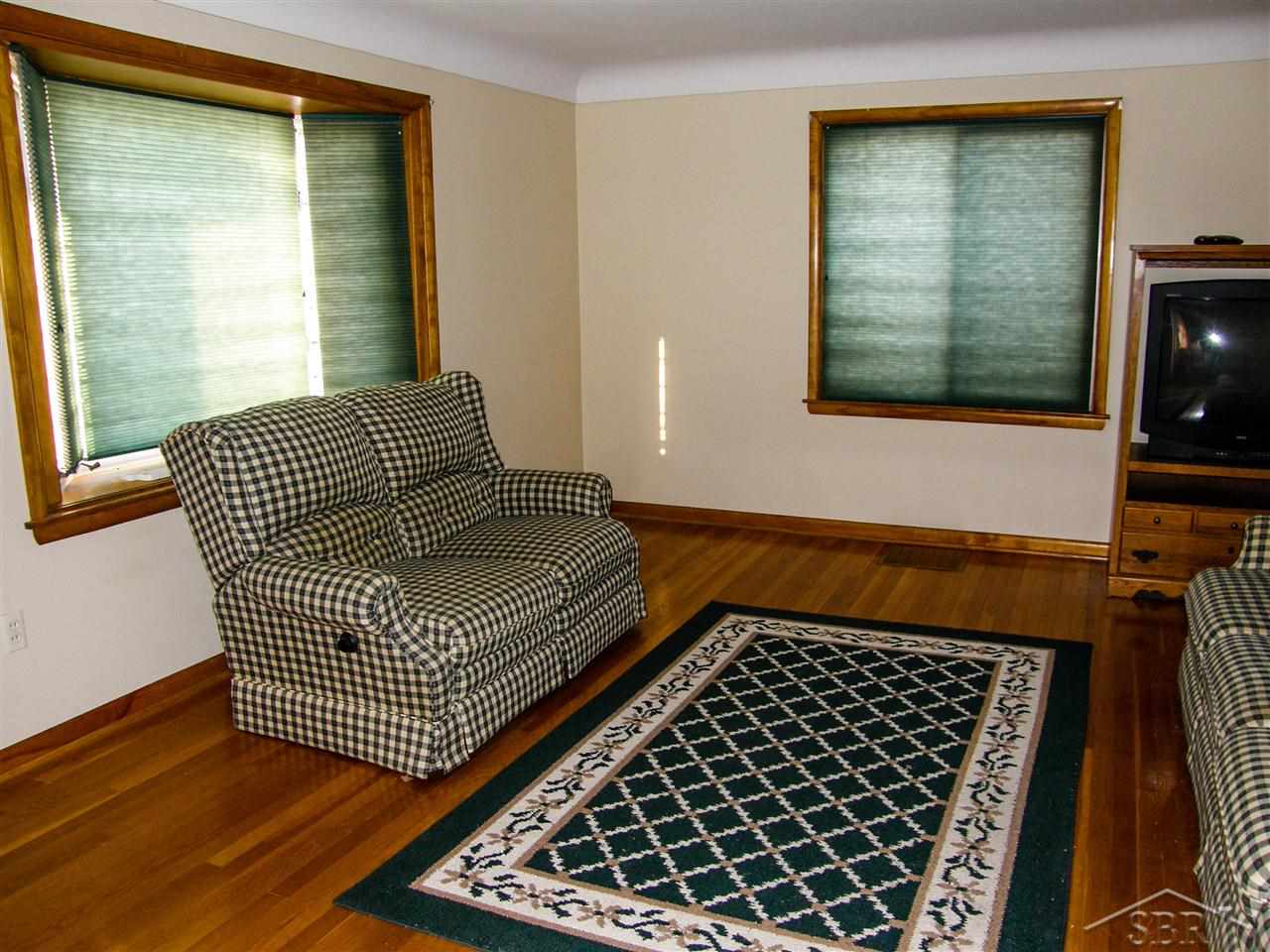 5487 Riley Road Corunna, MI 48817 - Photo 8 of 12 31232841-7.JPG