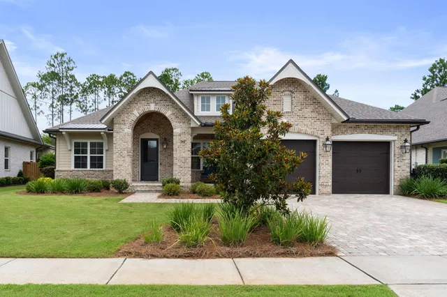 $948,750 | 210 Revana Way, Freeport, FL 32439