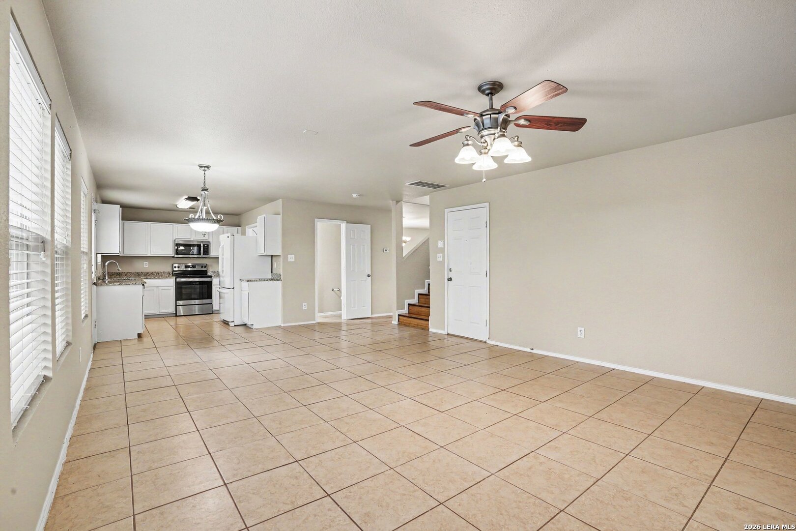 136 Rustic Acres Schertz, TX 78154 - Photo 4 of 19