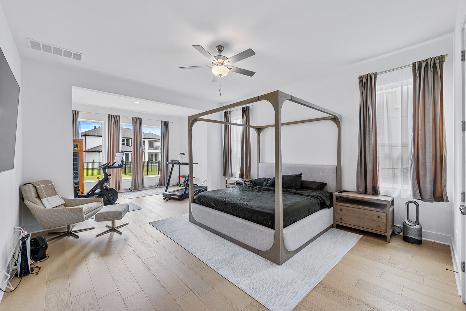 2905 Canto Trace Leander, TX 78641 - Photo 15 of 40 a living room with furniture