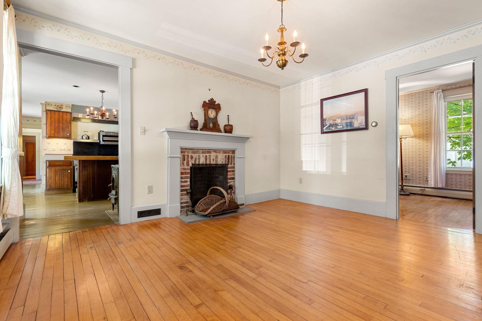 9 Main Street Brookline, NH 03033 - Photo 11 of 39
