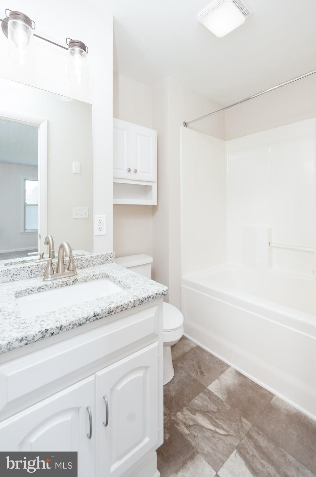 2902 Pointe Boulevard Lititz, PA 17543 - Photo 29 of 35 Bath 2