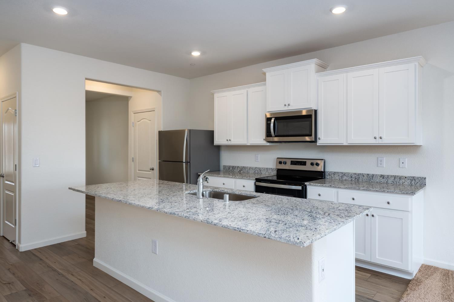 2291 George Court Newman, CA 95360 - Photo 5 of 19