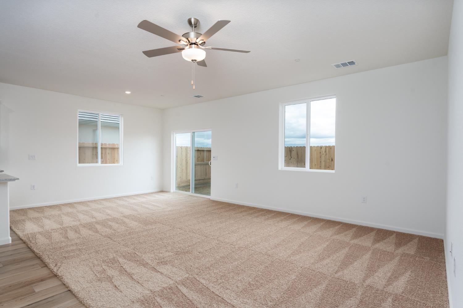 2291 George Court Newman, CA 95360 - Photo 7 of 19