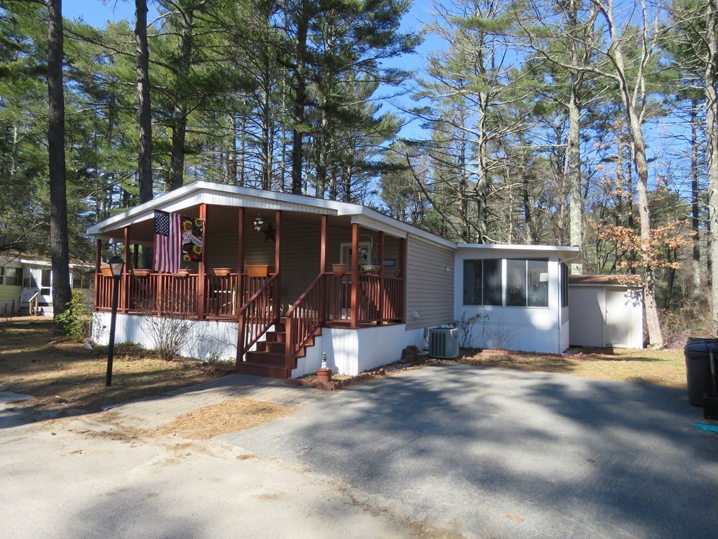 5 Roosevelt Ridge Carver, MA 02330 - Photo 1 of 25 Gallery Image 1