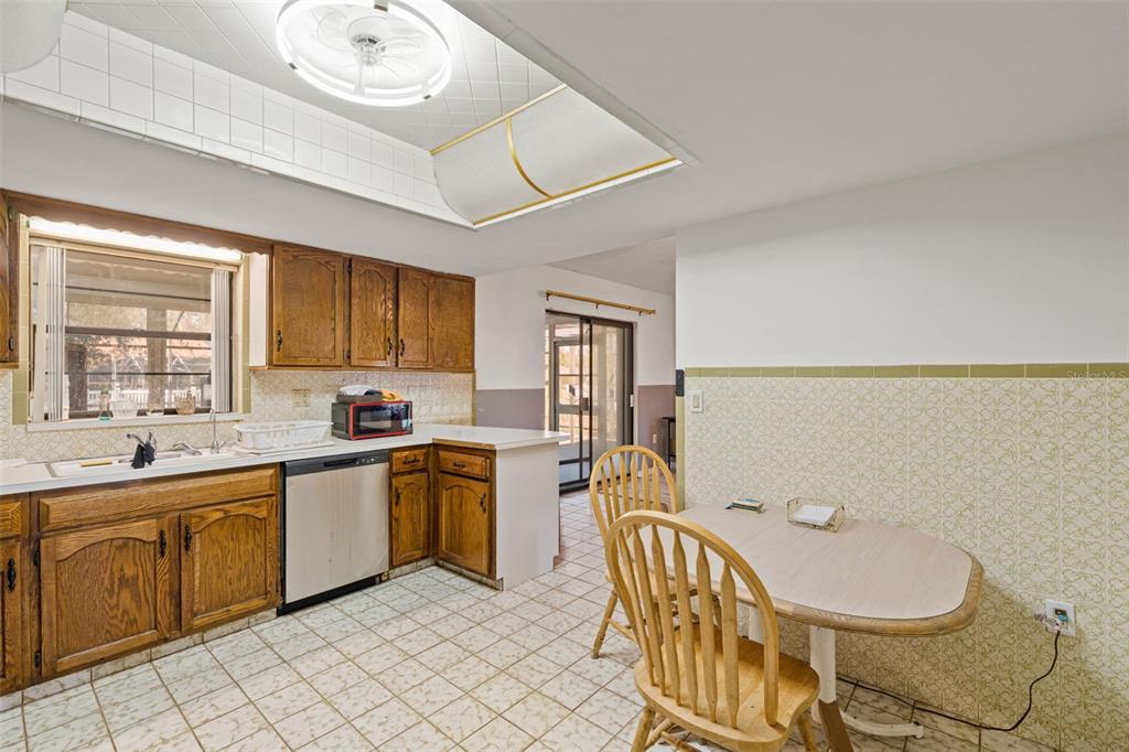 10515 Horizon Drive Spring Hill, FL 34608 - Photo 16 of 52