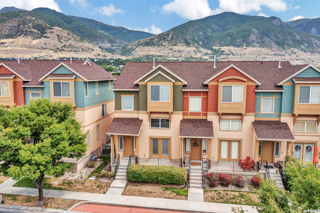802 Farmington Crossing Farmington, UT 84025 - Photo 1 of 1