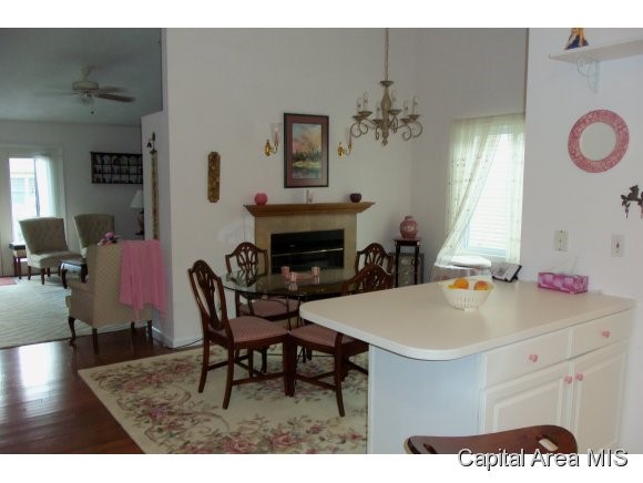 2810 Dryden Drive Springfield, IL 62711 - Photo 7 of 10 Gallery Image 7