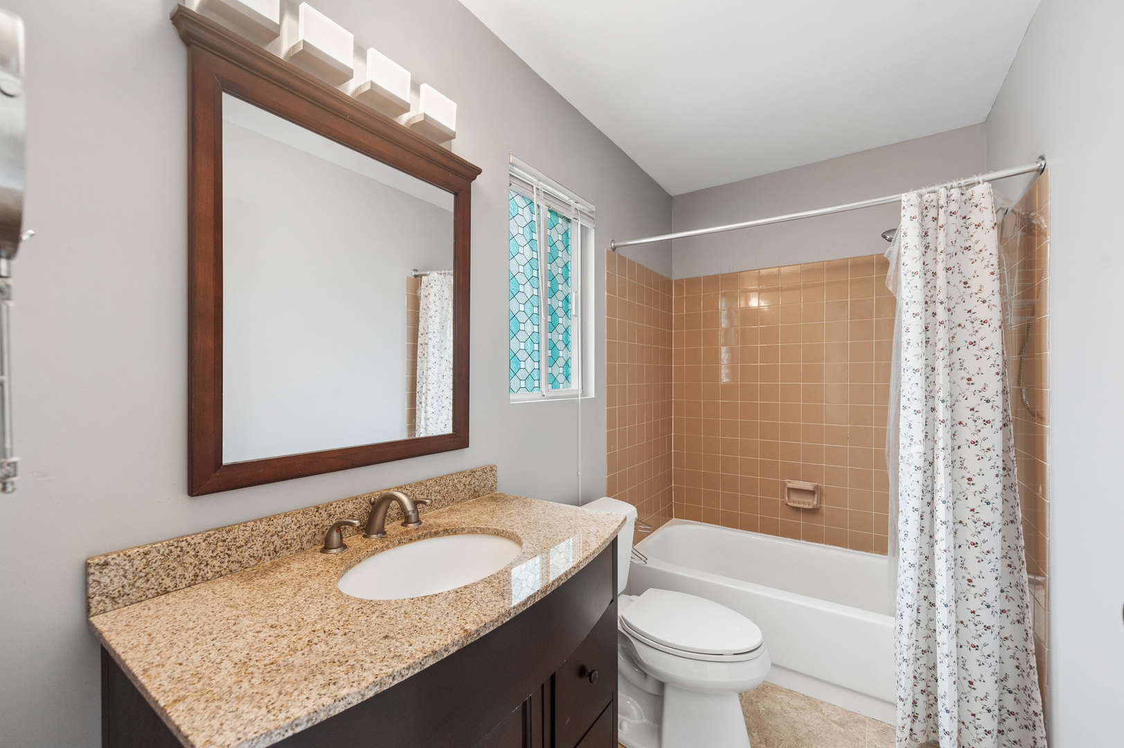 445 Le Parc Circle Buffalo Grove, IL 60089 - Photo 19 of 20