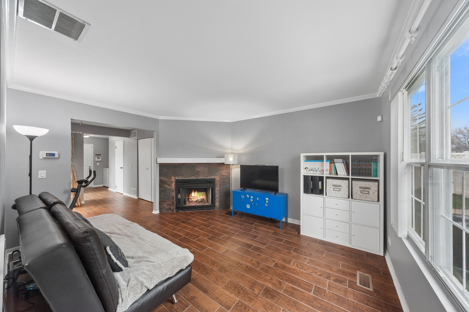 445 Le Parc Circle Buffalo Grove, IL 60089 - Photo 6 of 20
