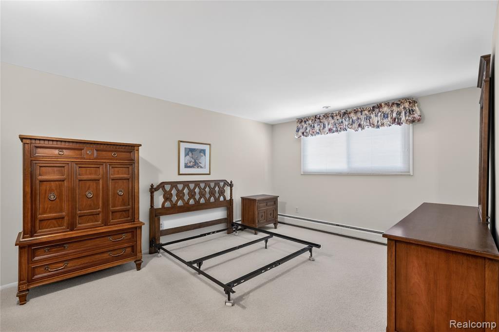 8236 Burning Bush Road Grosse Ile, MI 48138 - Photo 28 of 32