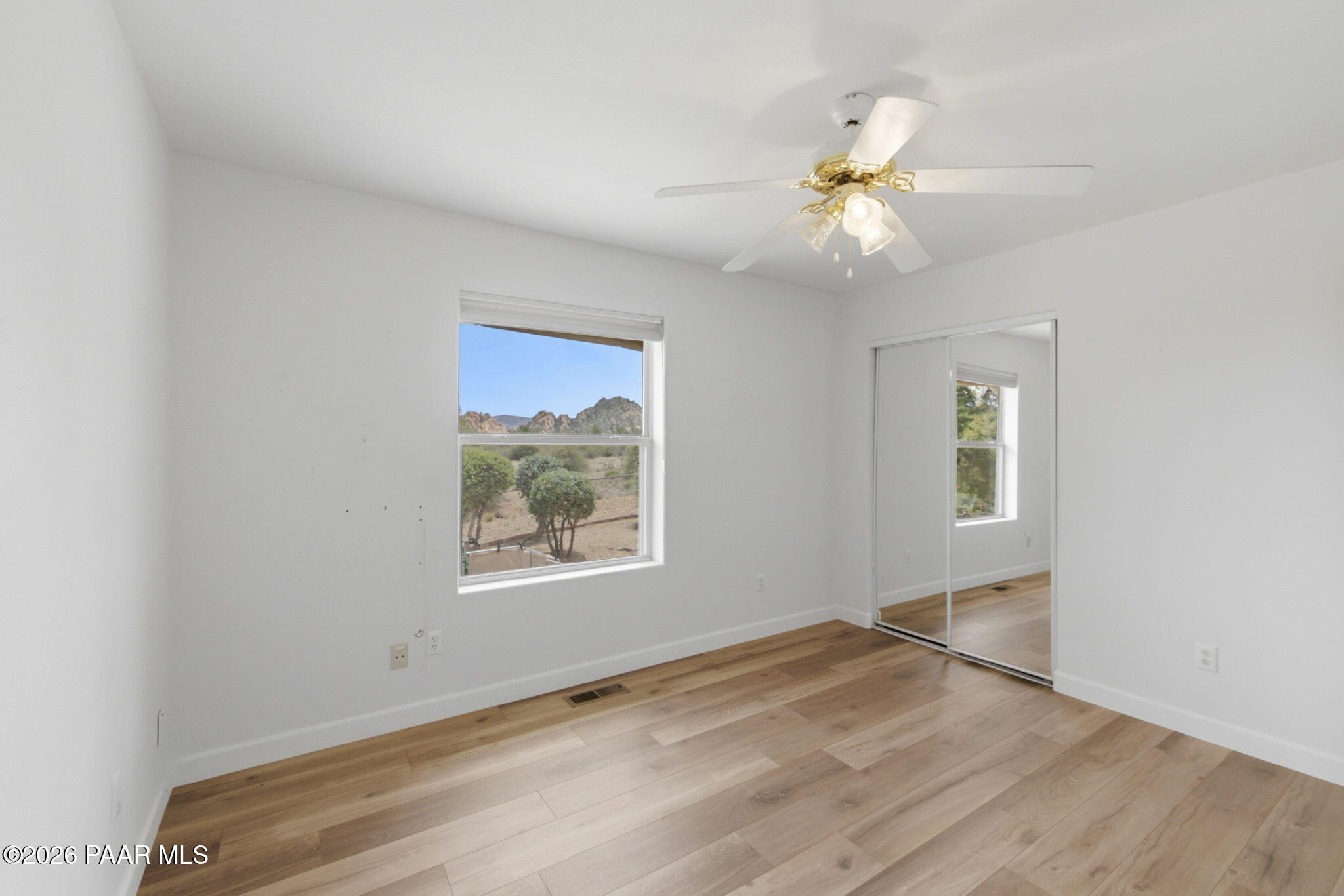 5801 North Honeysuckle Road Prescott, AZ 86305 - Photo 31 of 45 31-Bedroom 3 - 1