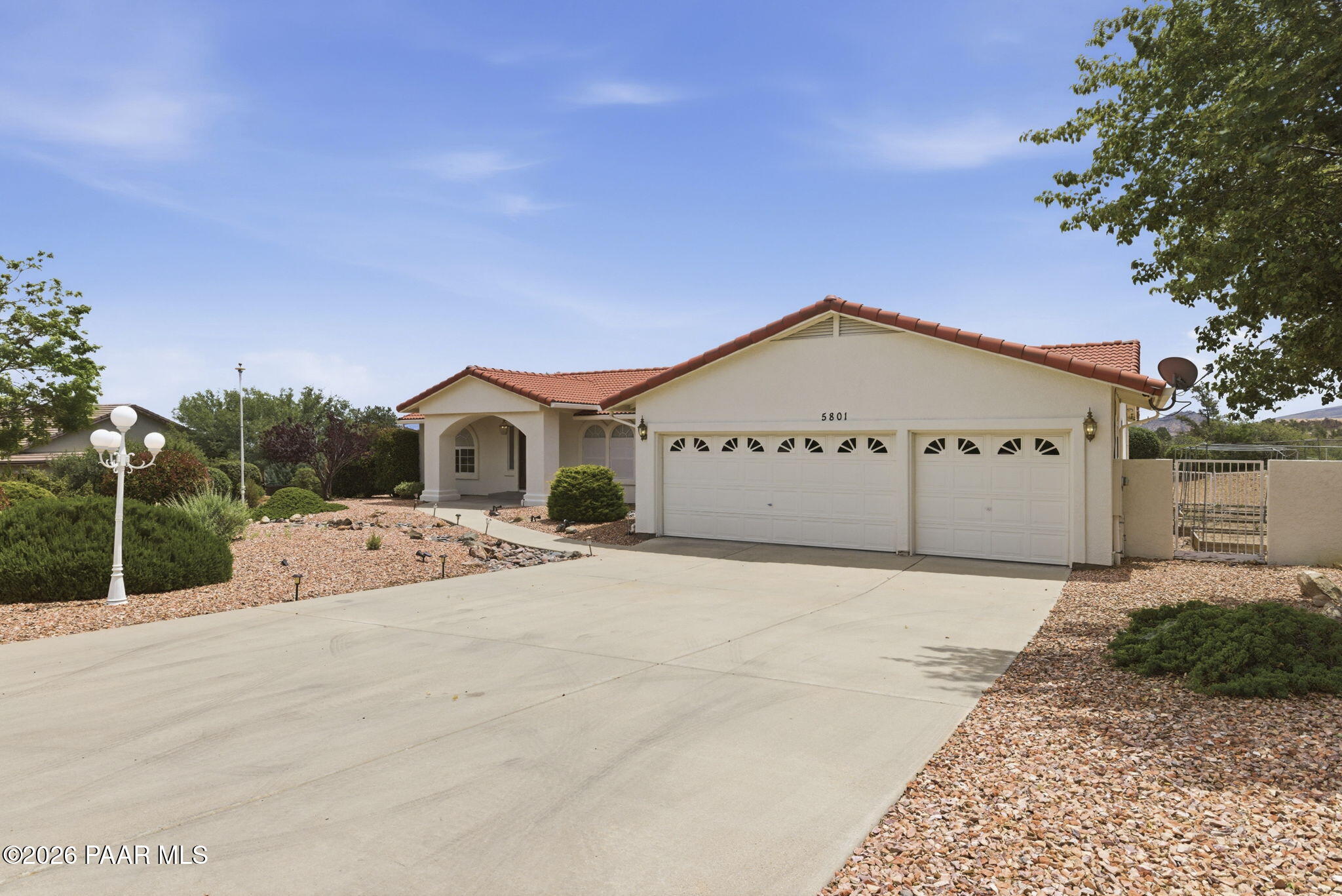 5801 North Honeysuckle Road Prescott, AZ 86305 - Photo 5 of 45 5-Front 1
