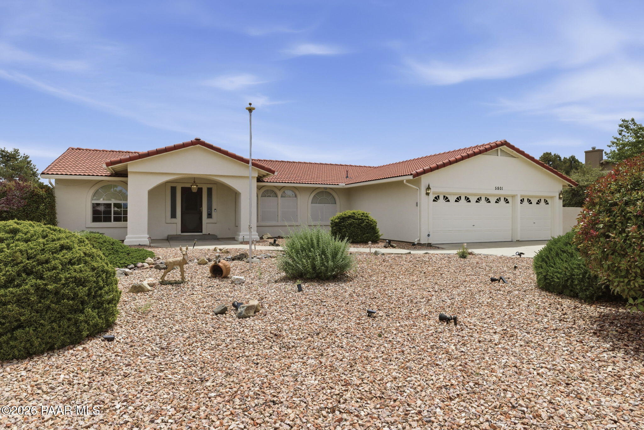 5801 North Honeysuckle Road Prescott, AZ 86305 - Photo 6 of 45 6-Front 2