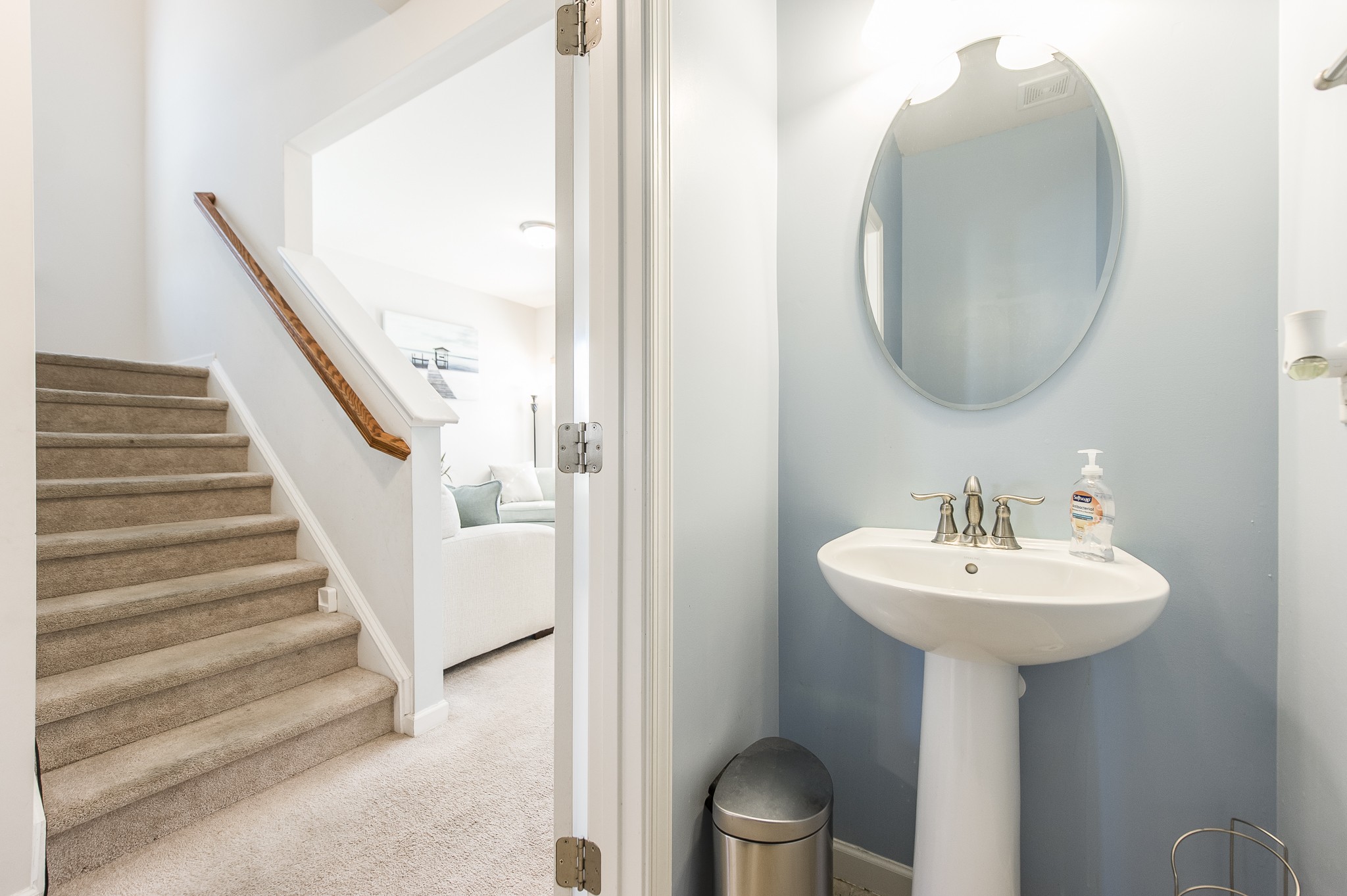 140 Hackney Lane Gallatin, TN 37066 - Photo 12 of 57 a bathroom with a sink a mirror and toilet