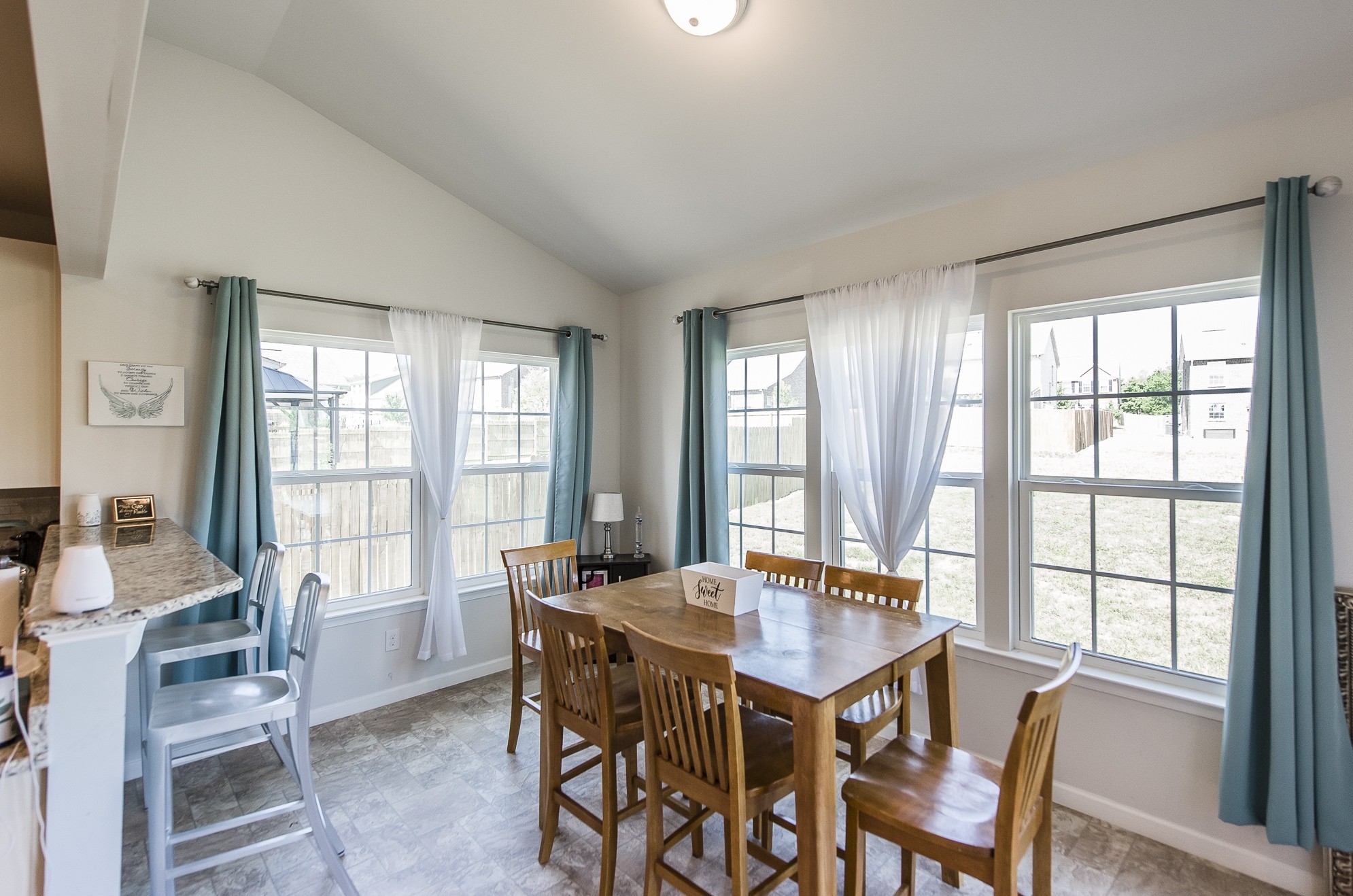 140 Hackney Lane Gallatin, TN 37066 - Photo 28 of 57 a view of a dining room with furniture and window