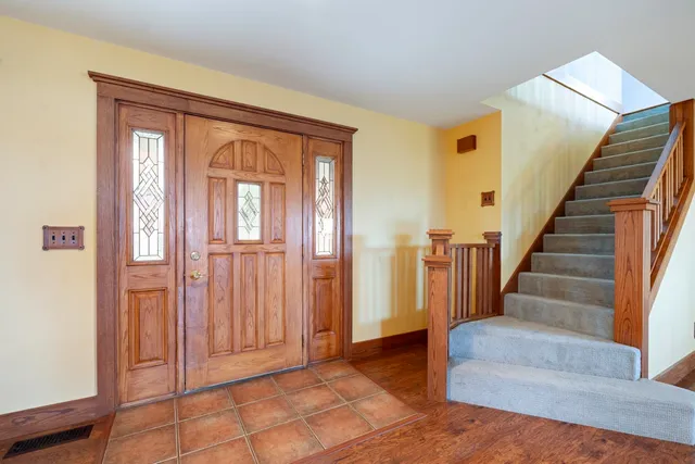 $649,900 | 1791 Chapman Lake Drive, Warsaw, IN 46582