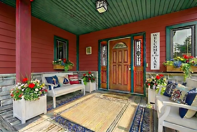 $649,900 | 1791 Chapman Lake Drive, Warsaw, IN 46582