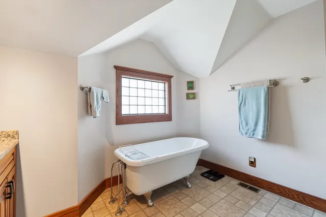 $649,900 | 1791 Chapman Lake Drive, Warsaw, IN 46582