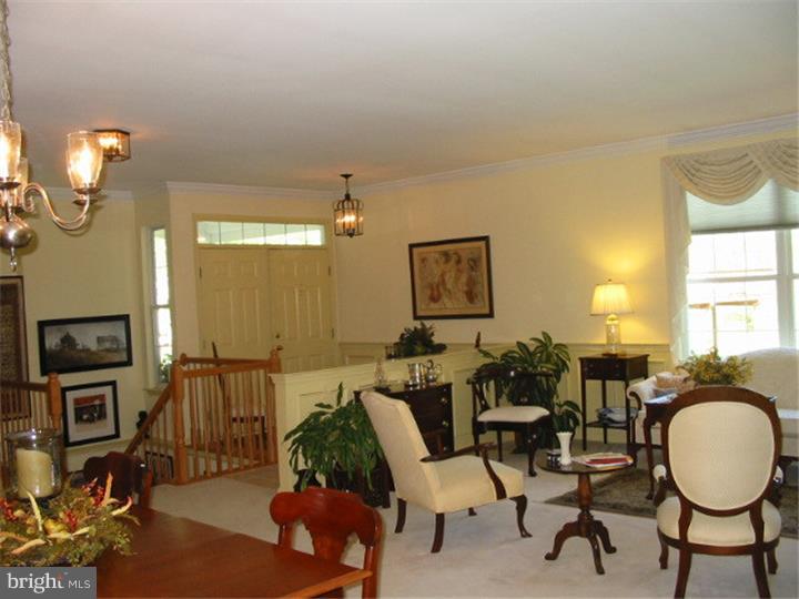 1499 Quaker Ridge West Chester, PA 19380 - Photo 4 of 22 Foyer