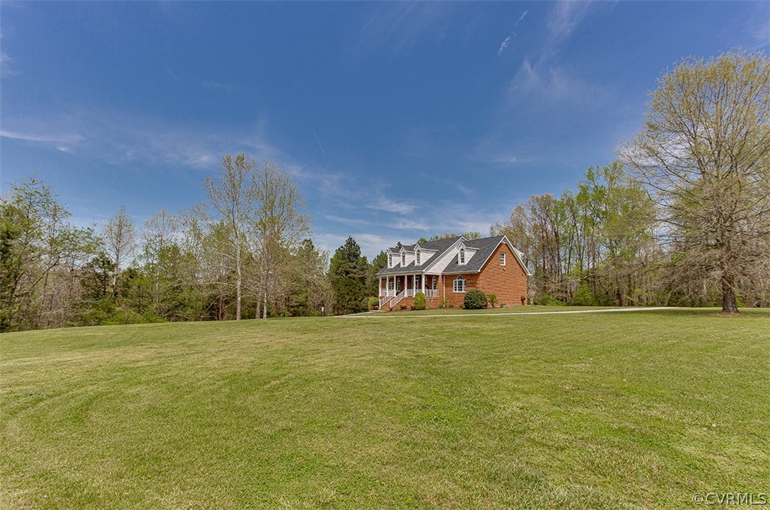14074 Blunts Bridge Road Ashland, VA 23005 - Photo 3 of 50 The house & property are gorgeous from every angle