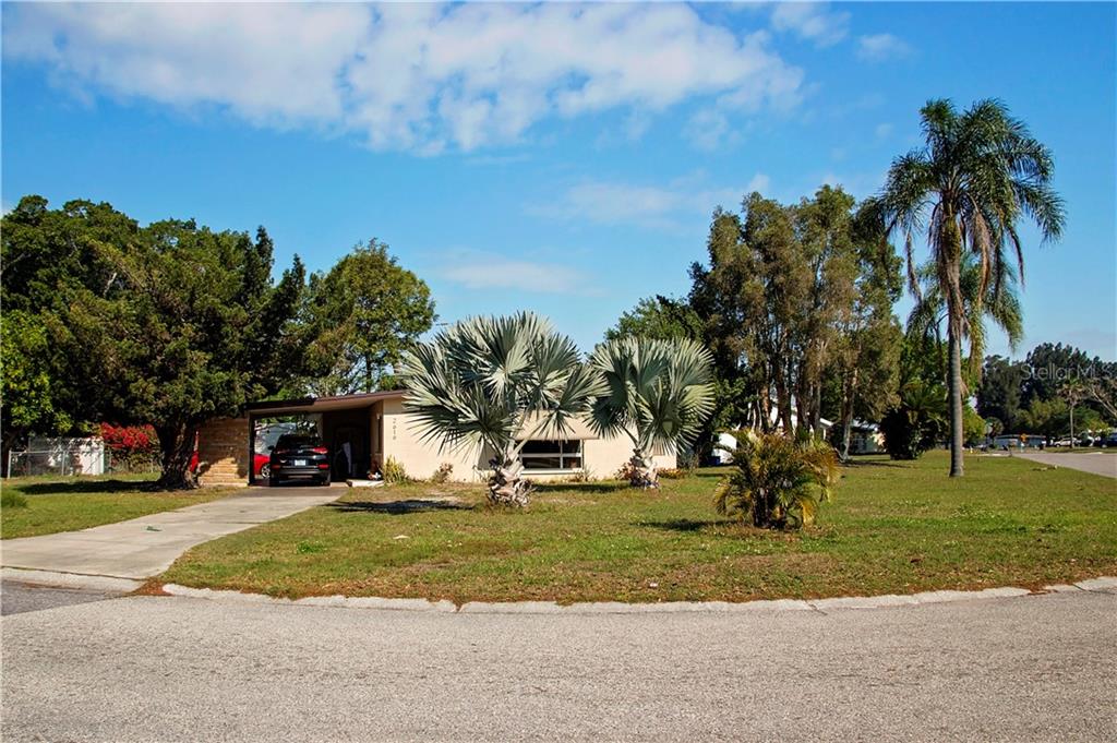 2619 Rutgers Avenue Bradenton, FL 34207 - Photo 1 of 1