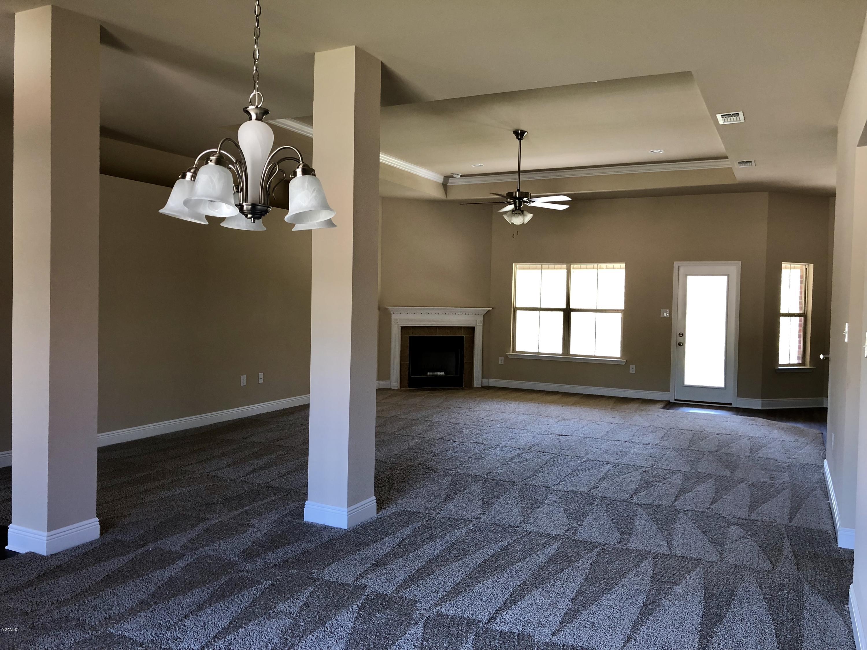 6861 Biddix Evans Road Ocean Springs, MS 39564 - Photo 18 of 50 Trey ceilings with crown molding