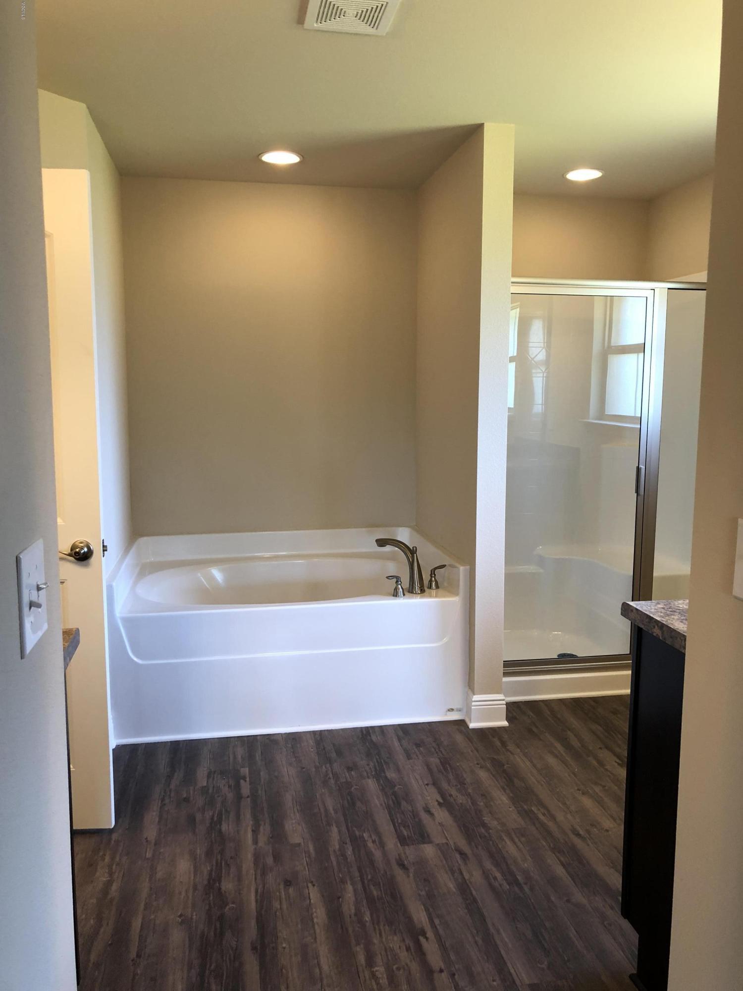 6861 Biddix Evans Road Ocean Springs, MS 39564 - Photo 27 of 50 Master bathroom