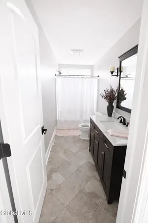 $43,200 | 40 Haywood Lane, North Greenbush, NY 12144