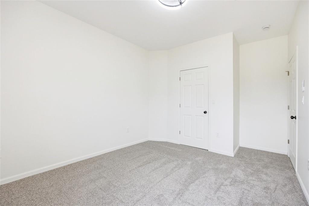 4911 South Hocker Road Kansas City, MO 64136 - Photo 19 of 23